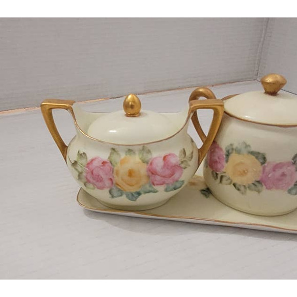Vintage Porcelain Creamer & Sugar bowl with Plate - Picture 3 of 6
